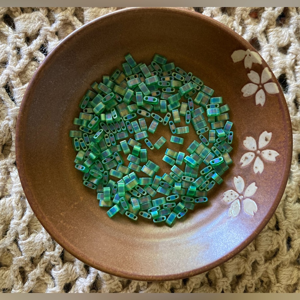 Japanese Glass Tila Bead Mix With Stackable Clear Storage Container - Picture 6 of 16